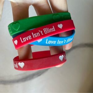 Colorful Love Isn't Blind silicone rubber  Bracelets lot